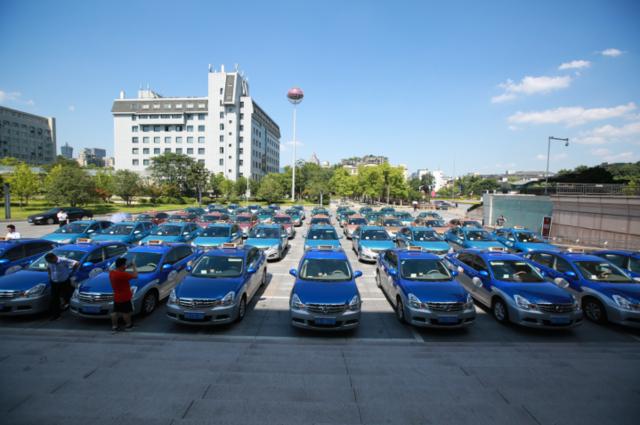 出租车专用叫车软件进入杭州 打出租车会更容